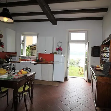 Holiday home Piccola Dimora Sul Lago Orta San Giulio